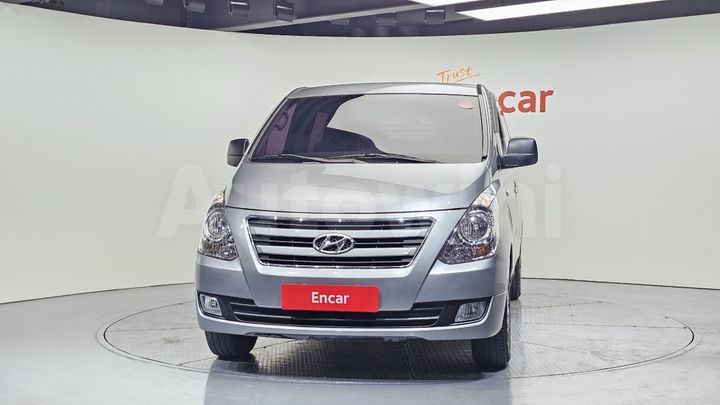 Hyundai Starex 2018 — 3