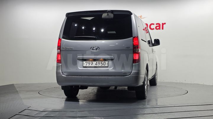 Hyundai Starex 2015 — 4