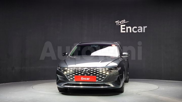 Hyundai Grandeur 2022 — 3
