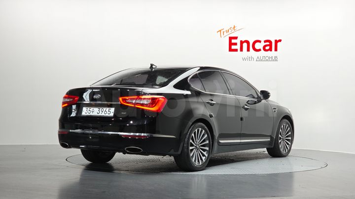 Kia K7 2015 — 2