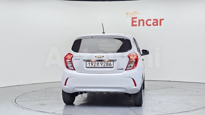 Chevrolet Spark 2020 — 4