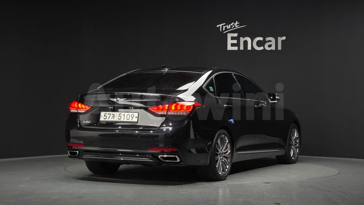 Genesis G80 2018 — 2