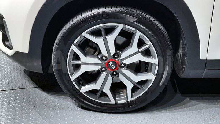 Kia Seltos 2020 — 5