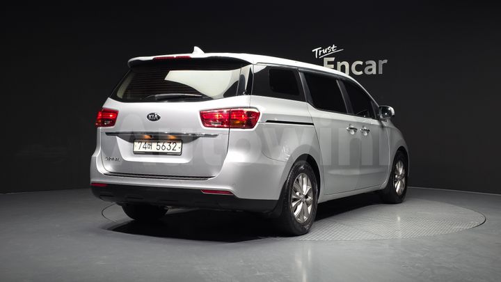 Kia Carnival 2019 — 2
