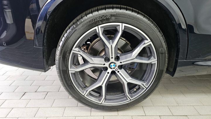 BMW X5 2022 — 5