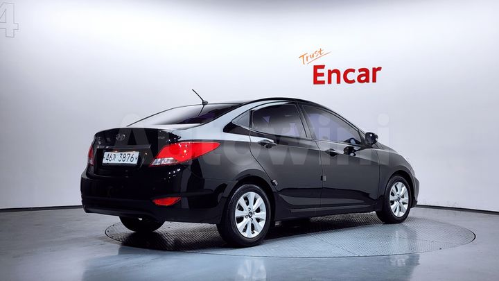 Hyundai Accent 2017 — 2