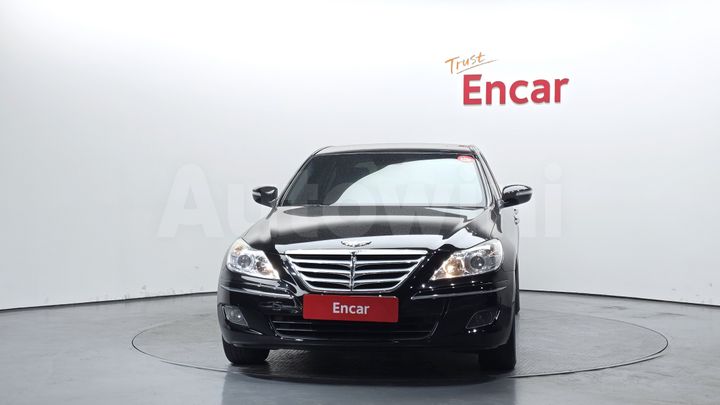 Hyundai Genesis 2011 — 3