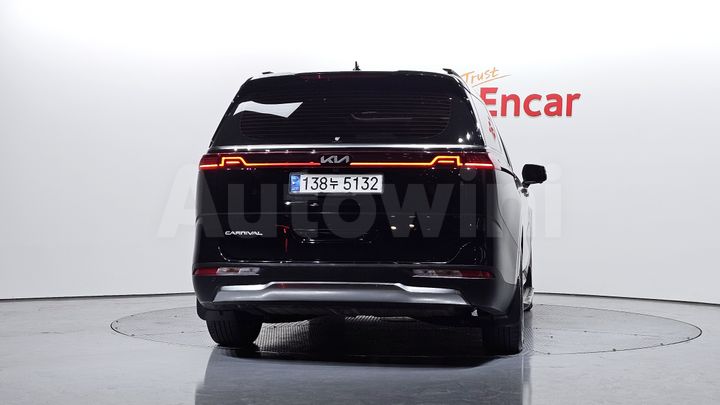 Kia Carnival 2022 — 4
