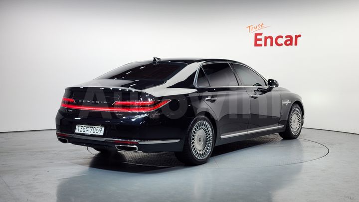 Genesis G90 2021 — 2