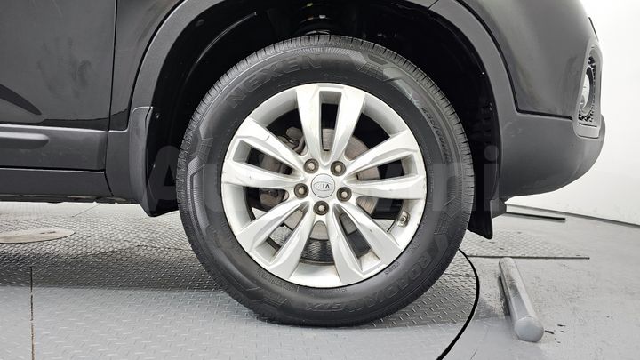 Kia Sorento 2010 — 5