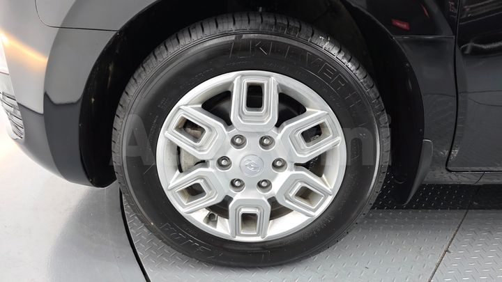 Hyundai Staria 2023 — 5