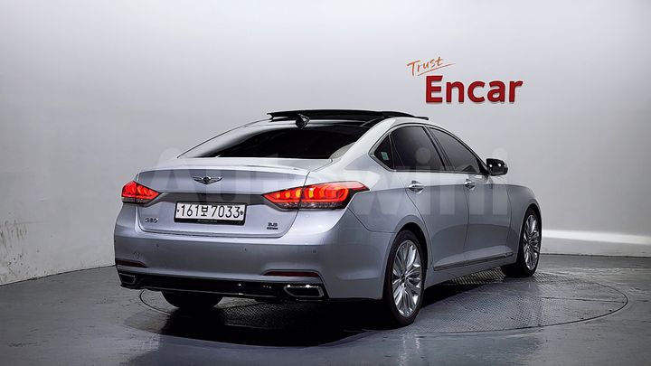 Genesis G80 2017 — 2