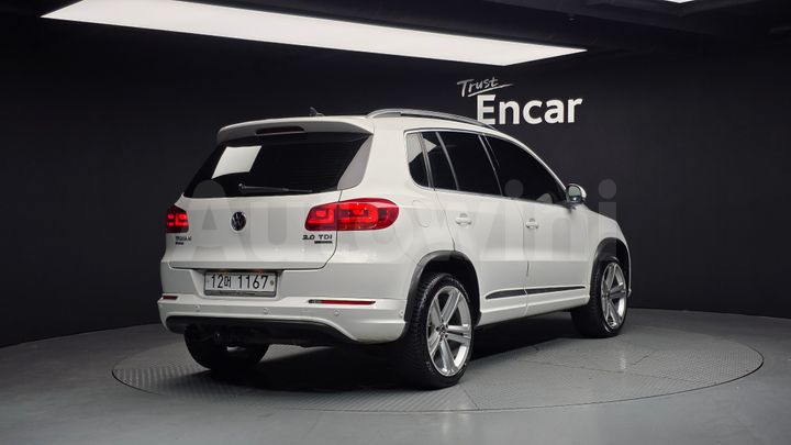 Volkswagen Tiguan 2013 — 2