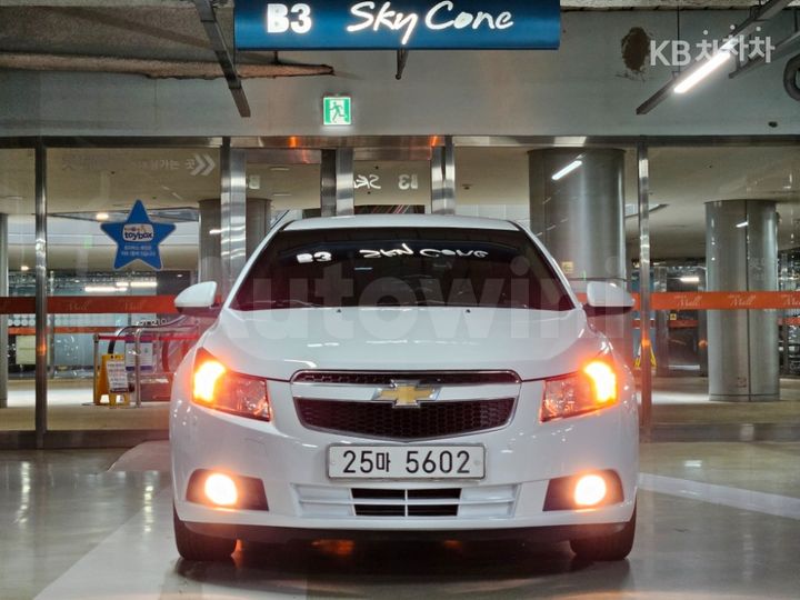 Chevrolet Lacetti 2011 — 2