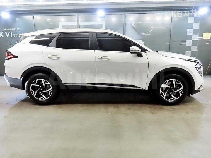 Kia Sportage 2023 — 3