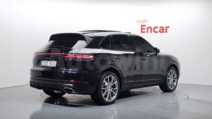 Porsche Cayenne 2021 — 2
