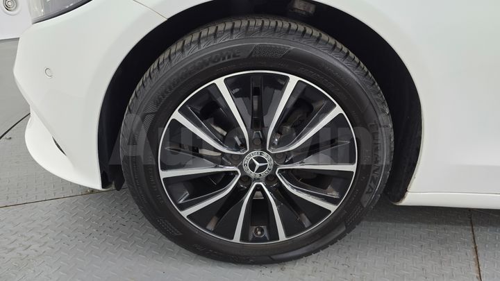 Mercedes-Benz C Class 2019 — 5