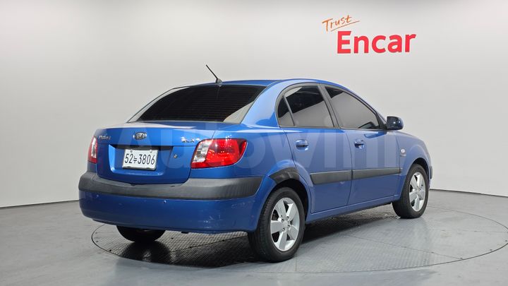Kia Pride 2007 — 2