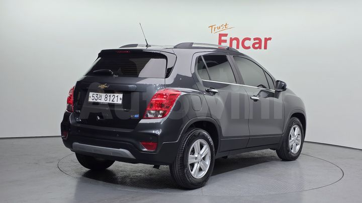 Chevrolet Trax 2018 — 2