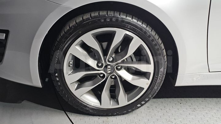 Kia K5 2015 — 5