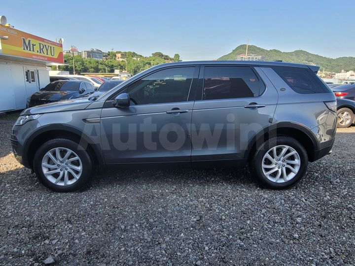 Land Rover Discovery Sport 2017 — 4