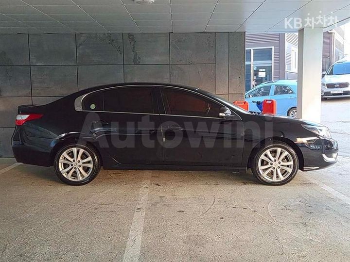 Renault SM5 2011 — 3