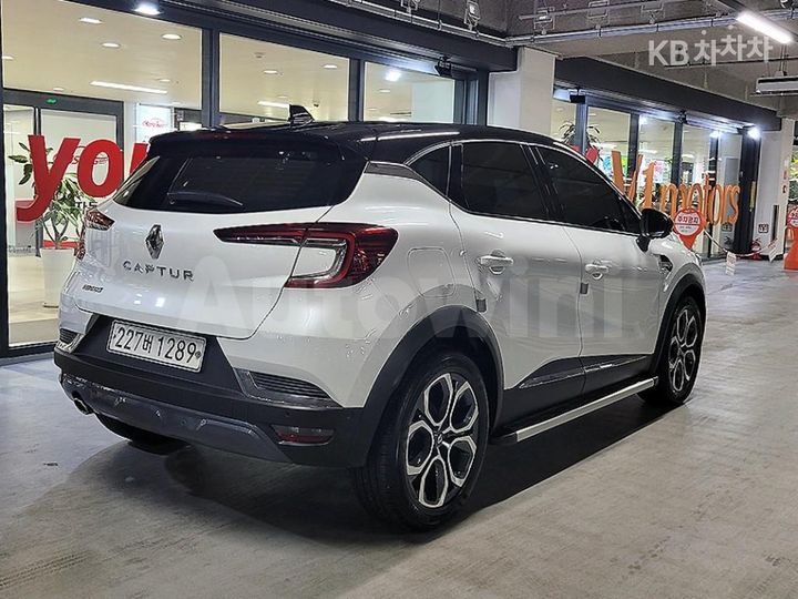 Renault Captur 2020 — 4
