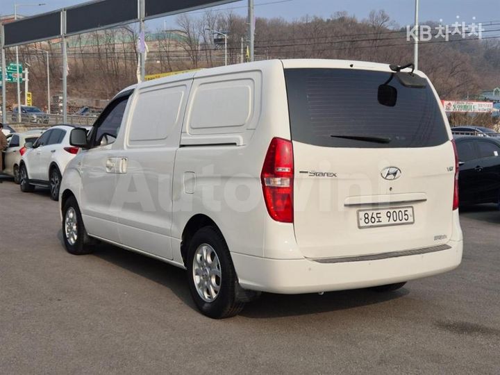 Hyundai Starex 2015 — 5