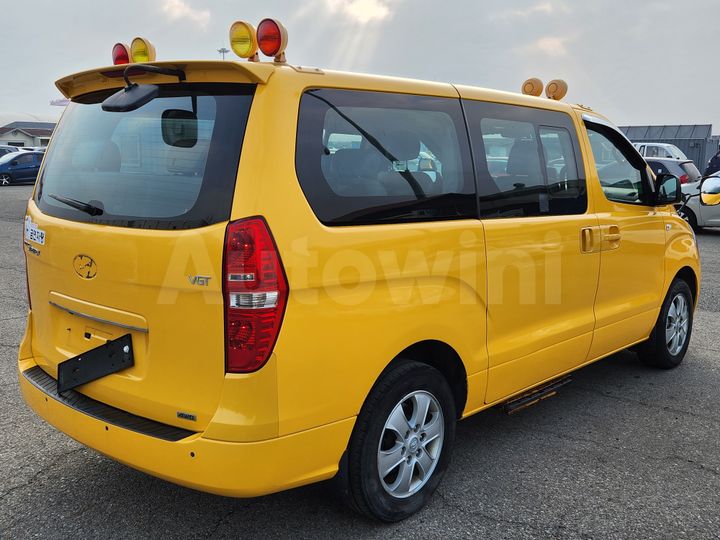 Hyundai Starex 2015 — 5