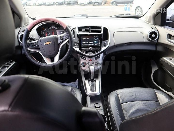 Chevrolet Aveo 2018 — 5