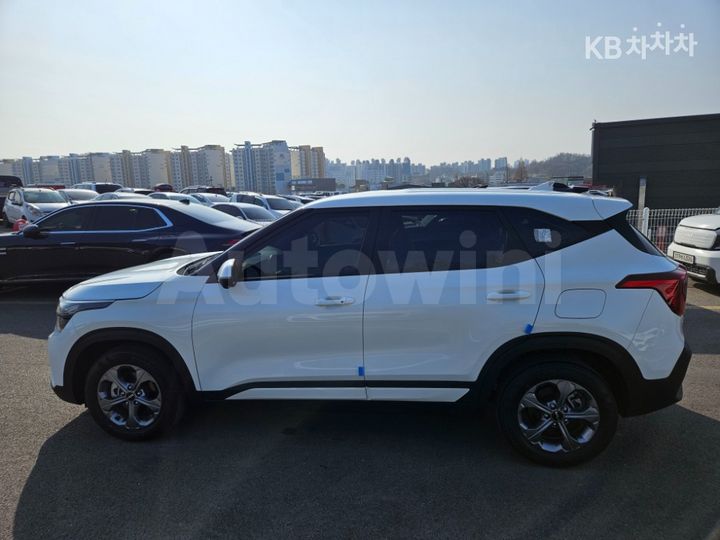 Kia Seltos 2024 — 4