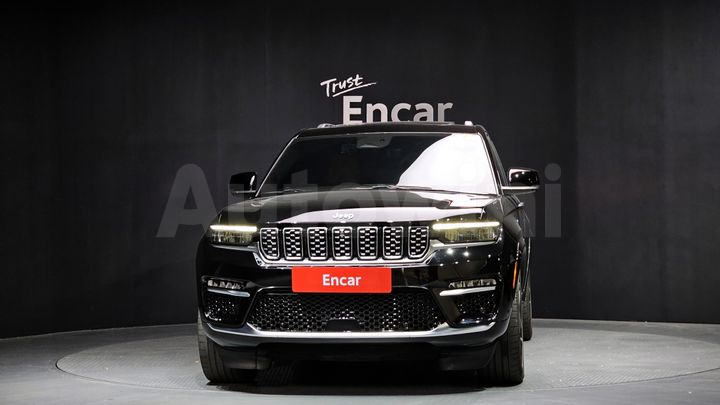 Jeep Cherokee 2023 — 3