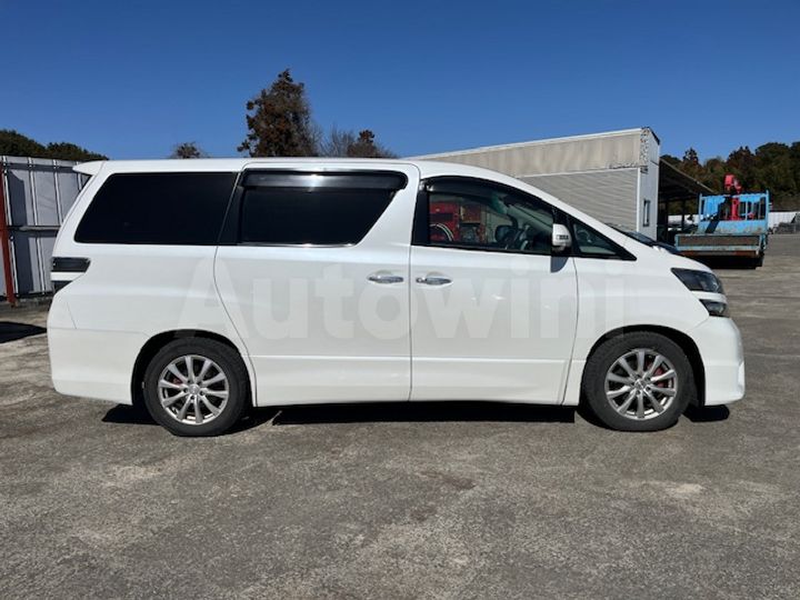 Toyota Vellfire 2009 — 5