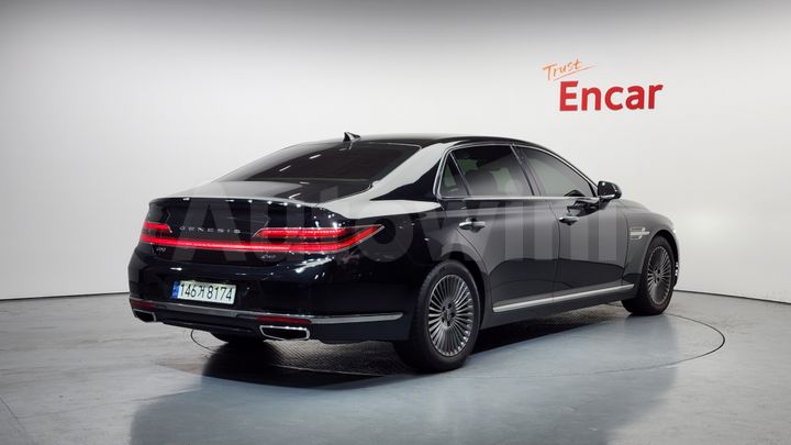 Genesis G90 2021 — 2