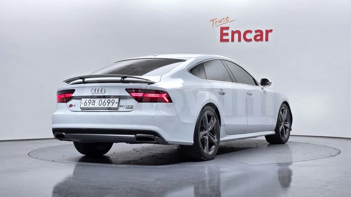 Audi A7 2016 — 2