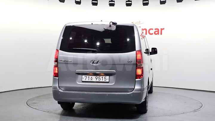 Hyundai Starex 2016 — 4