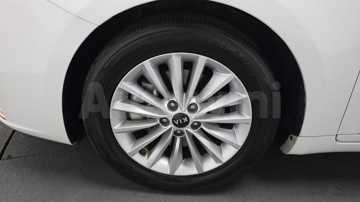 Kia K7 2019 — 5