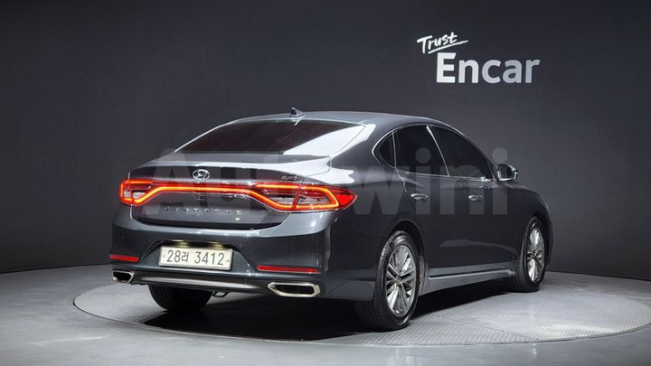 Hyundai Grandeur 2018 — 2