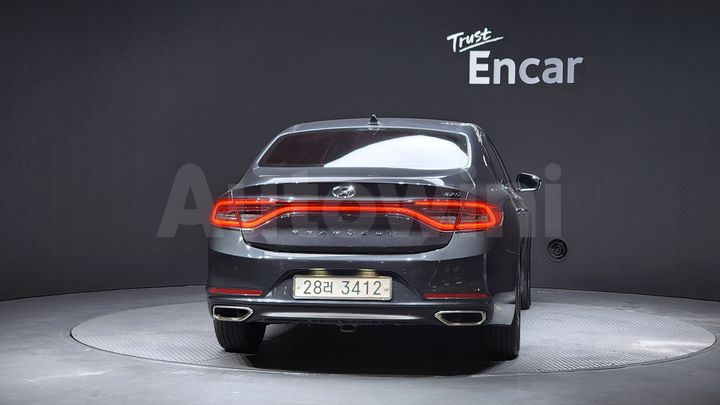 Hyundai Grandeur 2018 — 4