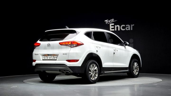 Hyundai Tucson 2016 — 2