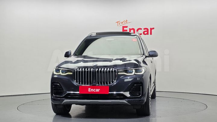 BMW X7 2021 — 3