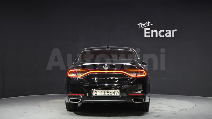 Hyundai Grandeur 2018 — 4