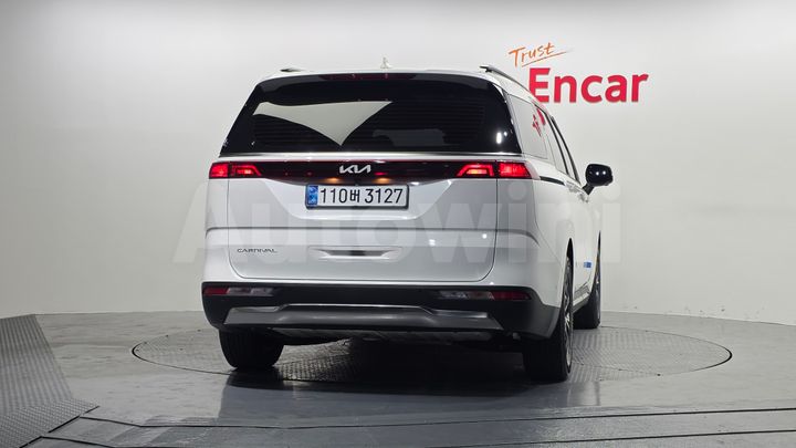 Kia Carnival 2022 — 4