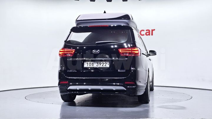 Kia Carnival 2019 — 4
