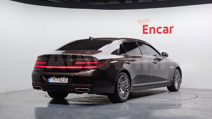 Genesis G90 2021 — 2