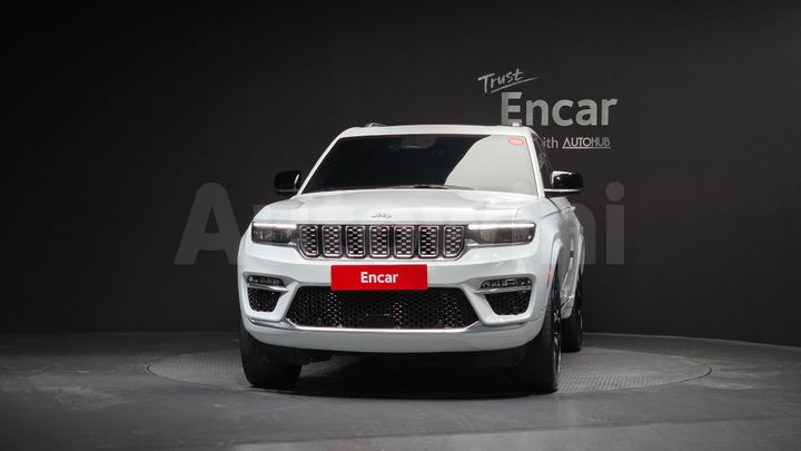 Jeep Cherokee 2023 — 3