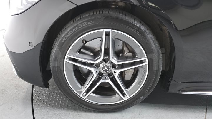 Mercedes Benz S Class 2022 — 4