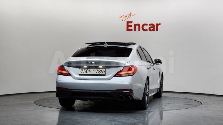 Genesis G70 2018 — 3
