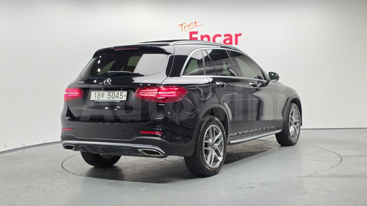 Mercedes Benz GLC Class