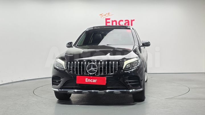 Mercedes Benz GLC Class 2019 — 3